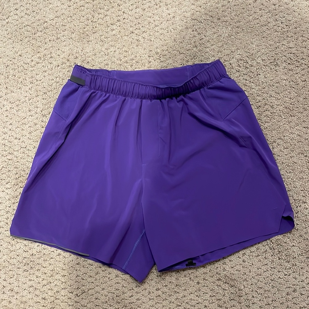 Lululemon men’s shorts- size M